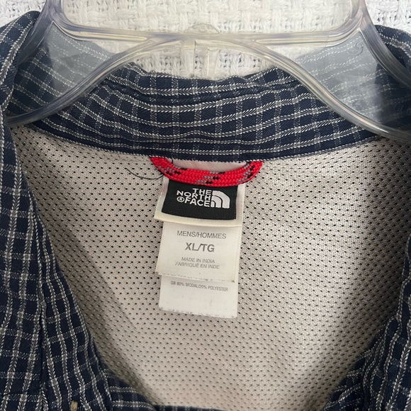 North Face Hiking Button Up Blue & Grey Plaid - Picture 4 of 5